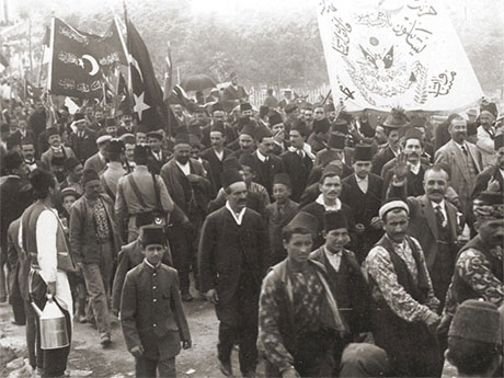 Rassemblement d’hommes turcs