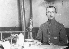 Photo d’Ernst Jünger avant la bataille de la Somme, 1916